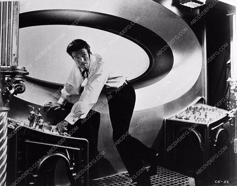 Chuck Connors at the controls film Captain Nemo and the Underwater City 475-37