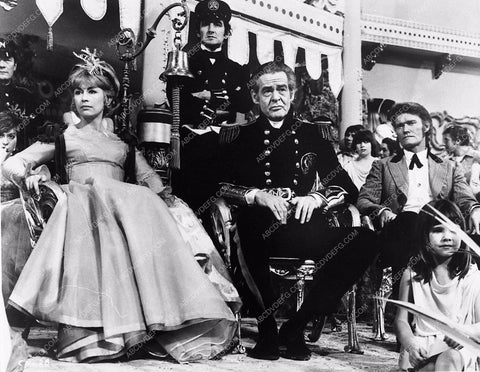 Chuck Connors Robert Ryan film Capt Nemo & the Underwater City 899-05