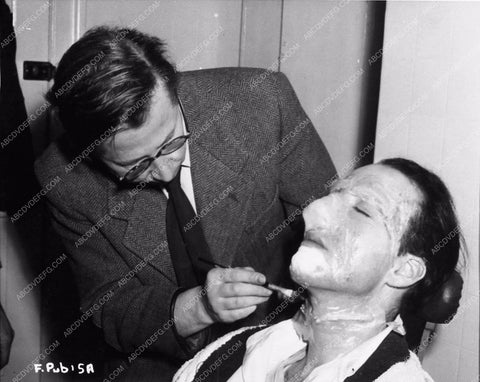 Christopher Lee behind the scenes film Curse of Frankenstein 1714-33