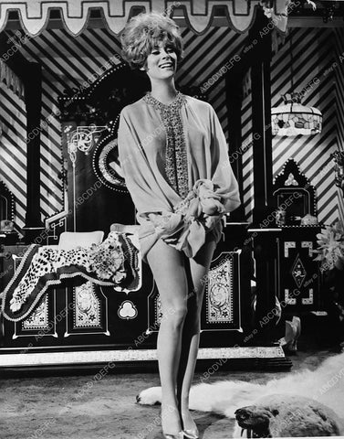 Jill St. John and her sexy legs film Banning 410-14 - 0410-014
