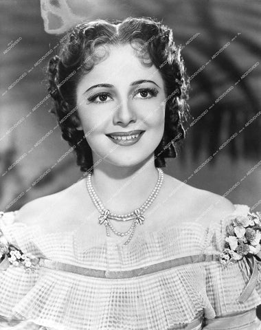 lovely Olivia de Havilland portrait - 0429-007