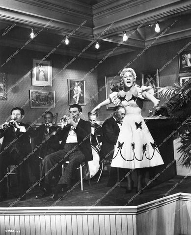 Betty Hutton - 1952 film Somebody Loves Me - 0430-015