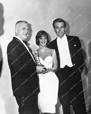 Natalie Wood, Robert Wagner, Franklin Milton sound Academy Awards Oscars - 0436-027