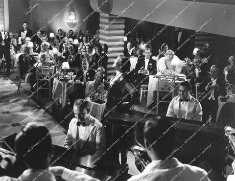 Claudette Colbert, Ricardo Cortez - 1933 film Torch Singer - 0443-030