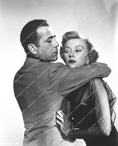 Humphrey Bogart, Gloria Grahame - 1950 film In a Lonely Place - 0448-026