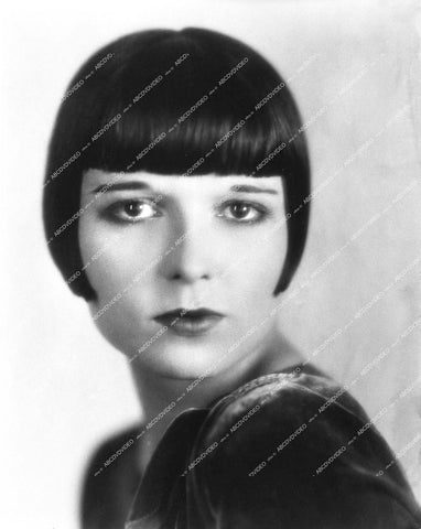 silent film star beautiful Louise Brooks - 0449-010