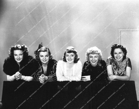 Bette Davis, Mayo Methot, Jane Bryan, Isabel Jewell, Rosalind Marquis - 1937 film Marked Woman - 0449-030