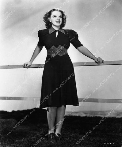 Judy Garland wardrobe portrait film The Wizard of Oz 455-01 - 0455-001