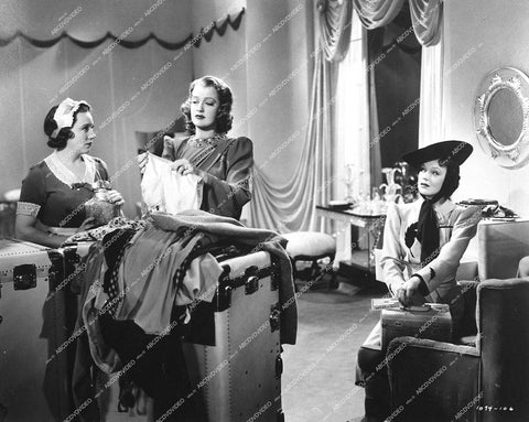 Jeanette MacDonald, Rita Johnson, Kitty McHugh - 1939 film Broadway Serenade - 0457-008