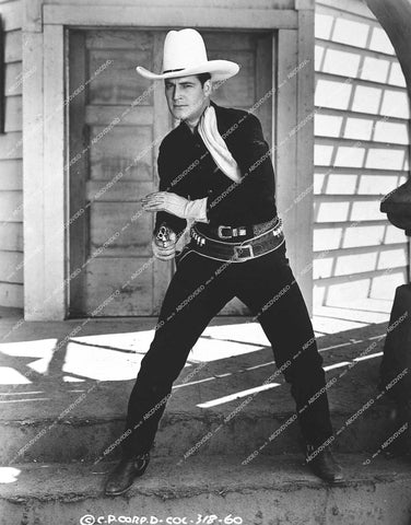 Charles Starrett - 1939 film Riders of Black River - 0459-023