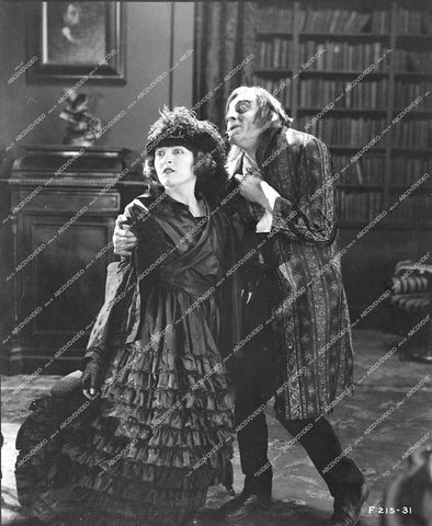John Barrymore, Martha Mansfield - 1920 silent film Dr Jekyll and Mr Hyde - 0461-014
