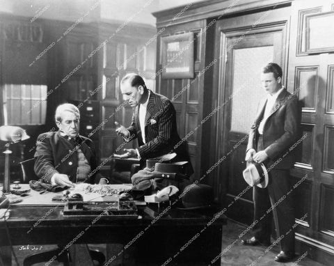 Lon Chaney Sr, James Murray, Lew Short maybe - 1928 silent film The Big City - 0462-006