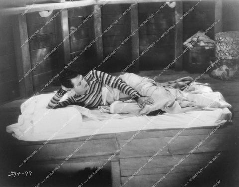 John Gilbert - 1927 silent film The Show - 0462-036