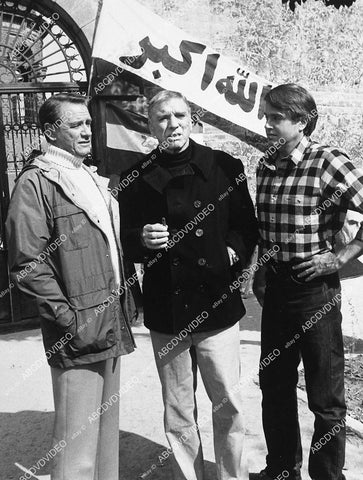 Richard Crenna, Burt Lancaster, Paul Le Mat TVM On Wings of Eagles - 11000-014