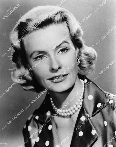 Dina Merrill portrait - 11002-020