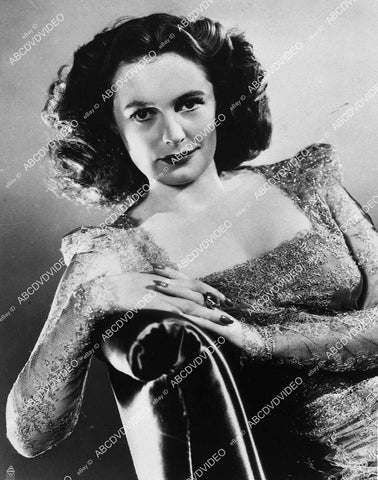 Geraldine Fitzgerald portrait - 11007-004