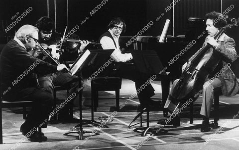 music Andre Previn rehearsing w the orchestra - 11008-014