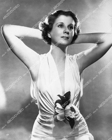 Diana Wynyard portrait - 11011-033