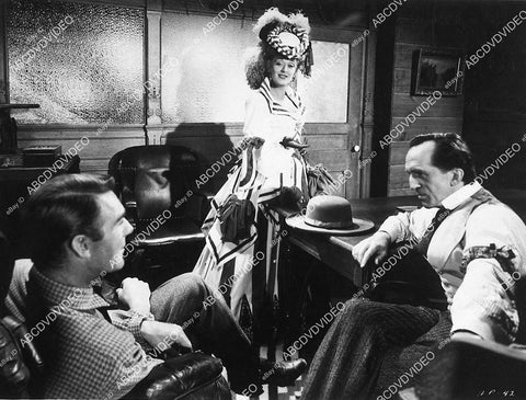 Randolph Scott, Ann Dvorak film Abilene Town - 11013-023