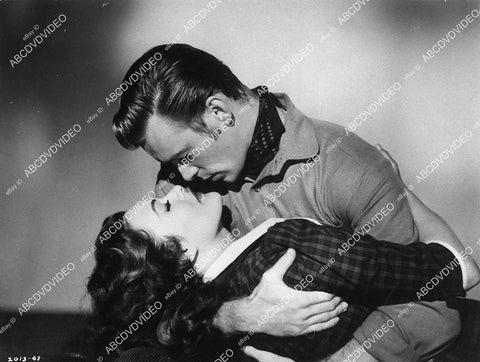 Skip Homeier, Patricia Medina film Stranger at My Door - 11013-025