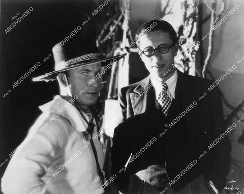 director Nick Grinde w Tim McCoy on set silent film Beyond the Sierras - 11030-032