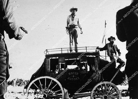 Randolph Scott, Arthur Hunnicutt film The Tall T - 11033-014