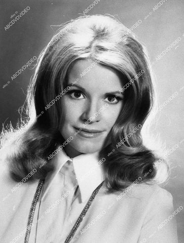 pretty Julie Sommars portrait - 11035-023