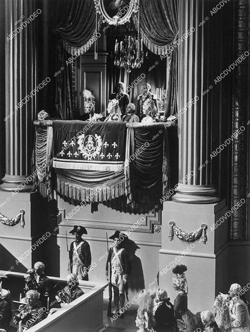 set shot w actors MGM film Marie Antoinette - 11040-019