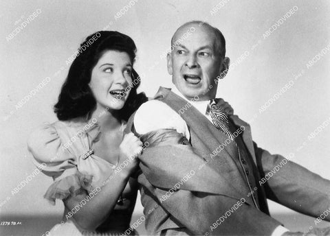 Peggy Ryan, Leon Errol film Babes on Swing Street - 11041-023
