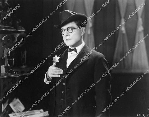 Bert Lytell w his new badge silent film Sherlock Brown - 11043-022