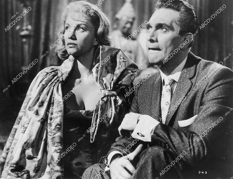 Jeanne Carmen, Robert Alda film The Devil's Hand - 11043-026