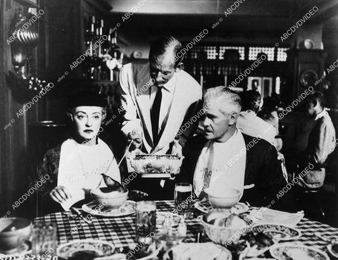 Bette Davis, Paul Kelly film Storm Center - 11044-008