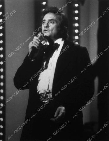 Johnny Cash singing away some TV special 11247-11 - 11247-11