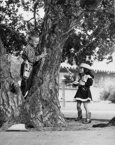 of Roy Rogers' kids Dusty and Dodie playing at home 12146-02