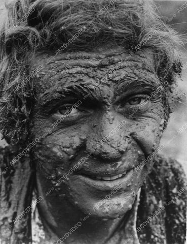 Steve McQueen covered in mud film The Reivers 12738-30