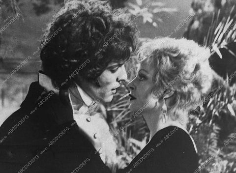 Richard Chamberlain Sarah Miles film Lady Caroline Lamb 12975-11