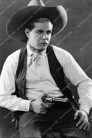 Hoot Gibson portrait silent film Headin' West 330-14