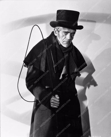 Boris Karloff Cecil B. DeMille Paulette Goddard candid The Unconquerred 346-23