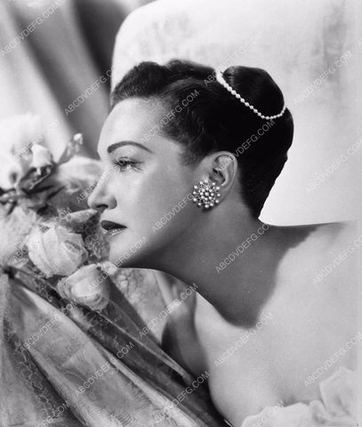 beautiful Dorothy Lamour profile portrait 355-16