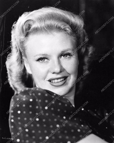 always lovely Ginger Rogers portrait 355-37