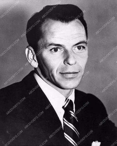 American icon Frank Sinatra portrait 360-03