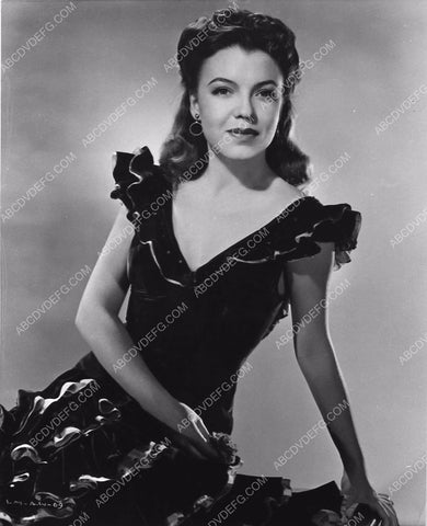 beautiful Margot portrait 455-28