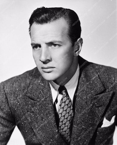 Bruce Bennett portrait 529-18