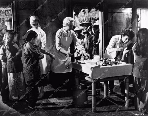 Anne Bancroft Sue Lyon Seven Women 669-15