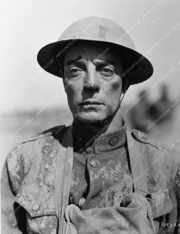 Buster Keaton in uniform The Doughboy 670-27