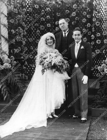 candid Hollywood Norma Shearer weds Irving Thalberg 739-19