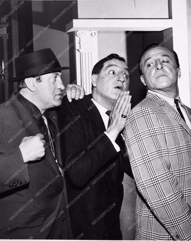 candid Danny Thomas Buddy Lester and who ? 897-14