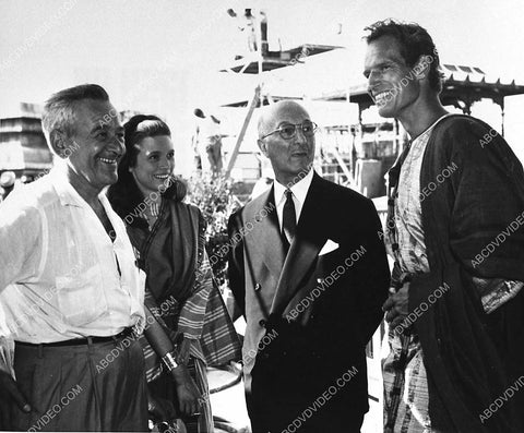 Charlton Heston Cathy O'Donnell Wm Zellerbach William Wyler on set film Ben-Hur 944-36