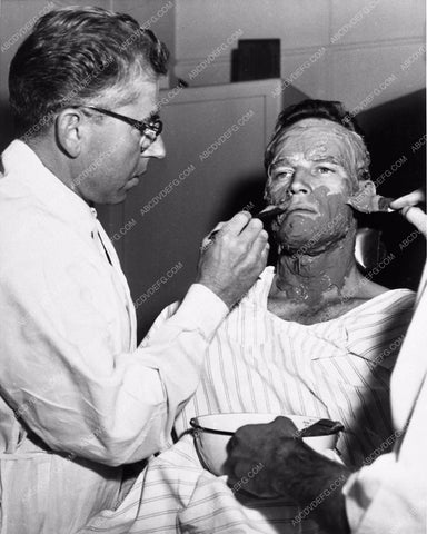 Charlton Heston makeup artist Charlie Schram behind the scenes Ben-Hur 946-16