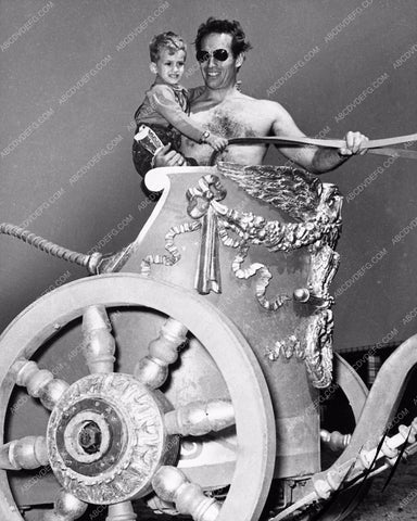 Charlton Heston & son on his chariot behind the scenes Ben-Hur 946-18